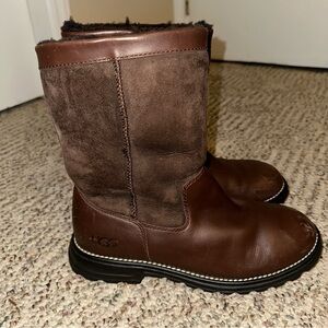 Women's UGG Australia Brown Brooks Boots Size 9